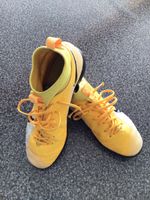 Nike Hallenschuhe Fussball Gr. 38.5 Gelb - Top Zustand!
