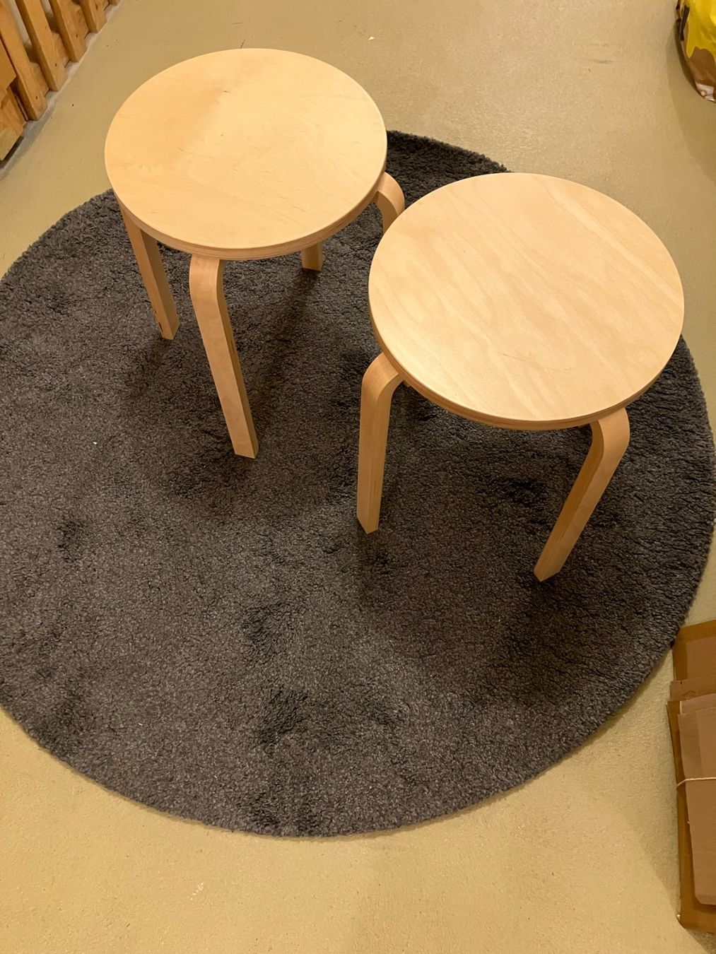 Tappeti: Teppich Grau rund – Usato da Berikon venduto da Alex00.