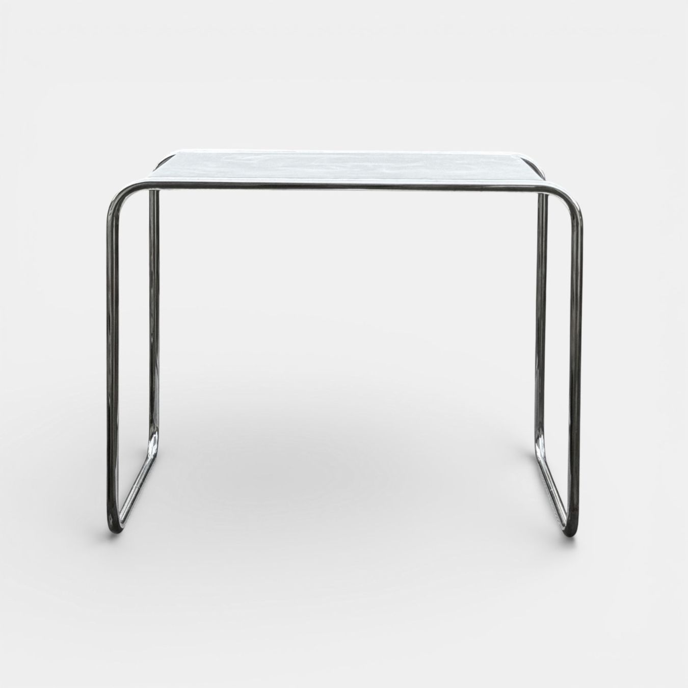 Thonet Tavoli: Beistelltisch Thonet B9 // Marcel Breuer // B – Usato da Schinznach-Dorf venduto da mix