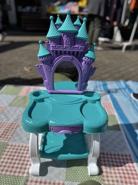 Tavoli da trucco: Kinderschminktisch – Usato da Schötz venduto da Scheppi