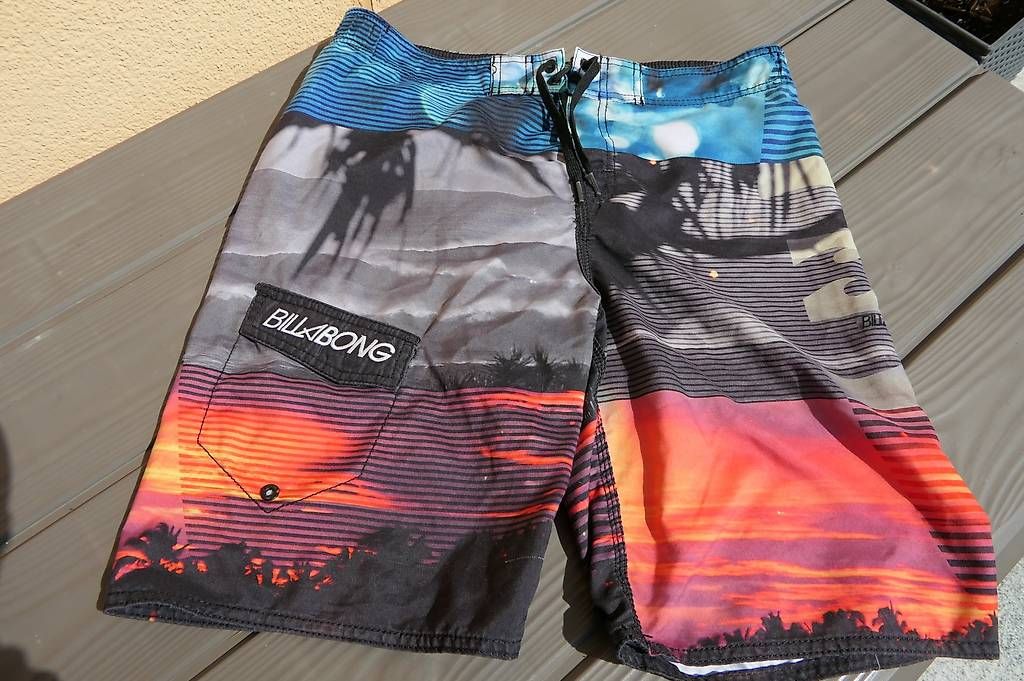 Billabong Costumi da bagno: Billabong Badeshorts Gr. 164 – Usato da Lenggenwil venduto da Reto888