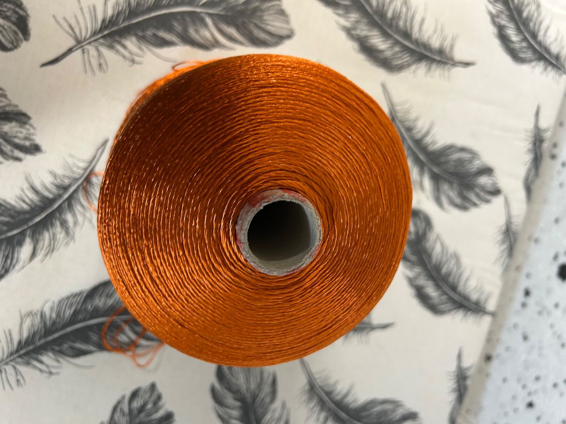 grosse Rolle Faden orange (Gebraucht) in Obergösgen für CHF 10 – mit ...