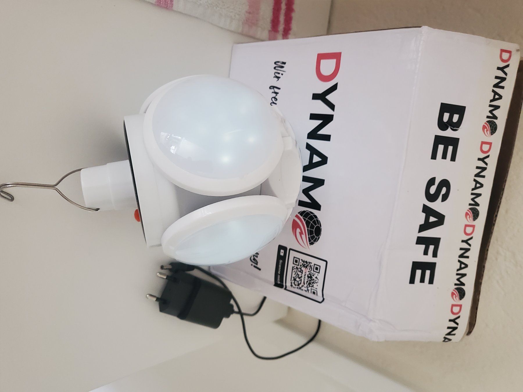Lampade: Dynamo Polyon Lampe als Solar oder an USB 220V zu laden – Nuovo (secondo la descrizione) da Unterägeri venduto da 0alfa0 1