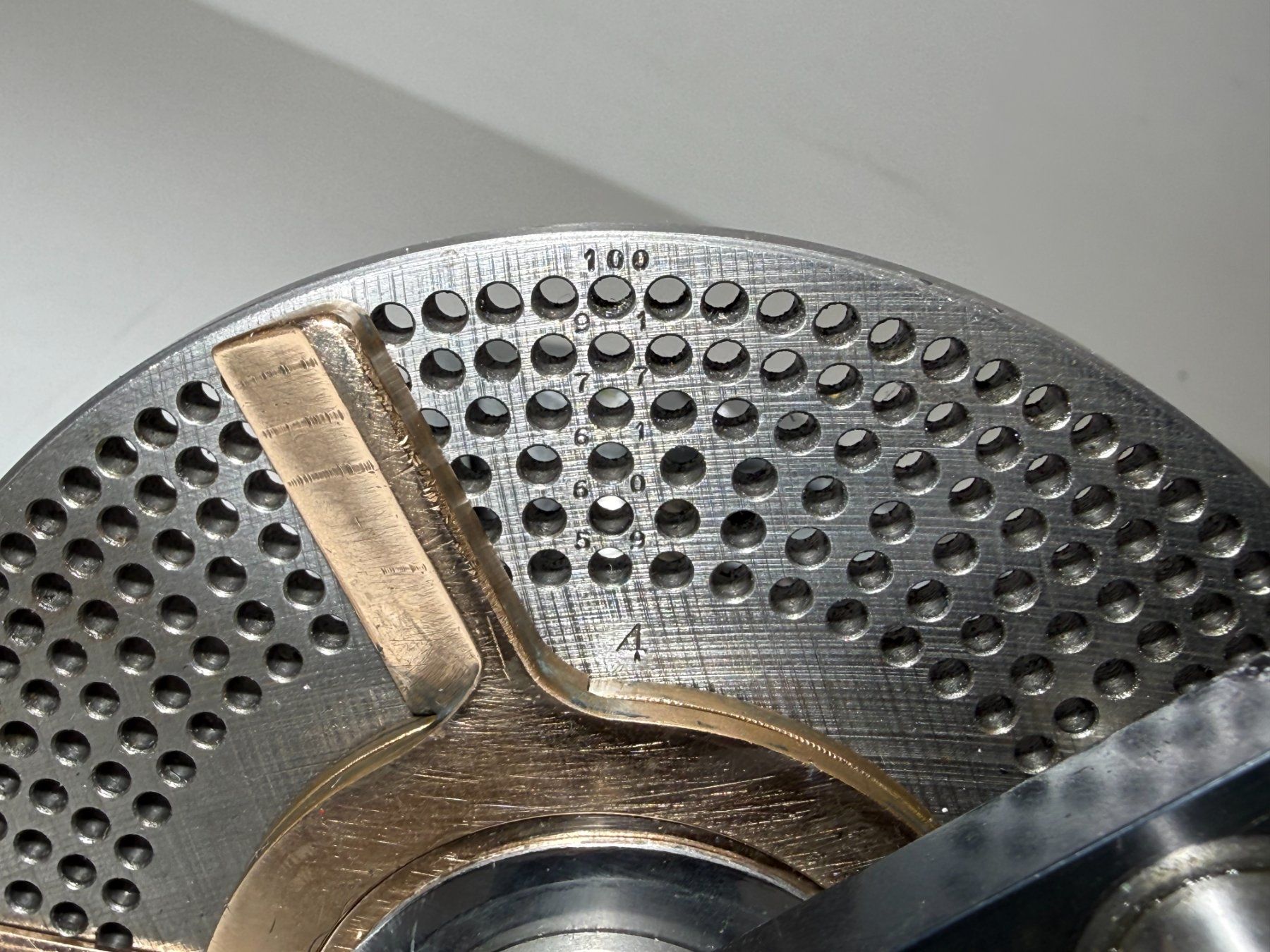 Schaublin Altro per industria metallurgica: Schaublin 102N Teilapparat – Usato da Boswil venduto da ABLagerBoswil 5
