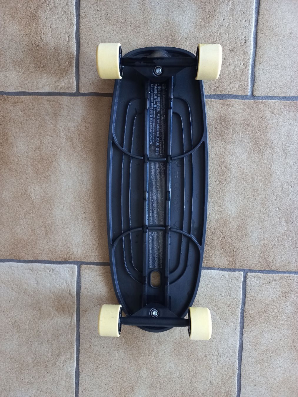 Skateboards: Skate Board Décathlon Play 100. Dès 18 mois – Neu (gemäss Beschreibung) aus Dompierre FR von fat_xth5 2