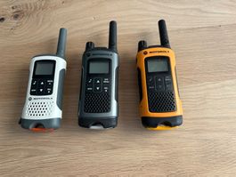 3x Motorola  Walkie Talkies Funkgeräte