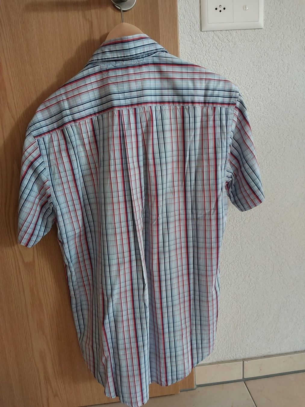 Tommy Hilfiger Lotti di vestiti: Kurzarmhemd M/L – Usato da Rothenthurm venduto da Meitli18 2