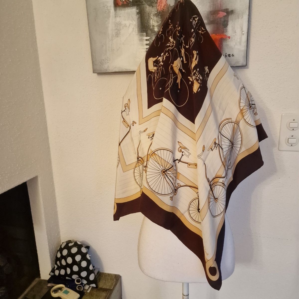 Foulards, Tücher & Schals: Cristian Line Foulard 100% Seide handgerollt – Gebraucht aus St. Gallen von