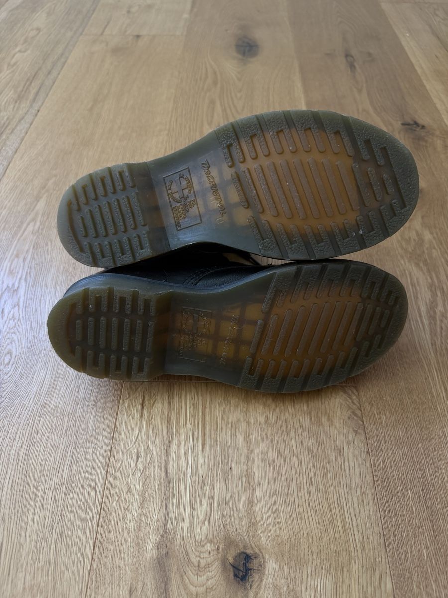 Dr. Martens Damenschuhe: Dr. Martens - Pascal, Gr. 38 – Gebraucht aus Interlaken von fbnscl 4