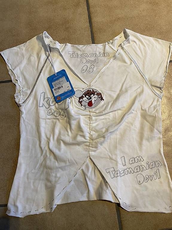Camicette, T-shirt & Top: T shirt Looney Tunes – Nuovo (secondo la descrizione) da Cadenazzo venduto da ker85 2