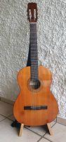 Gitarre mit Zubehör