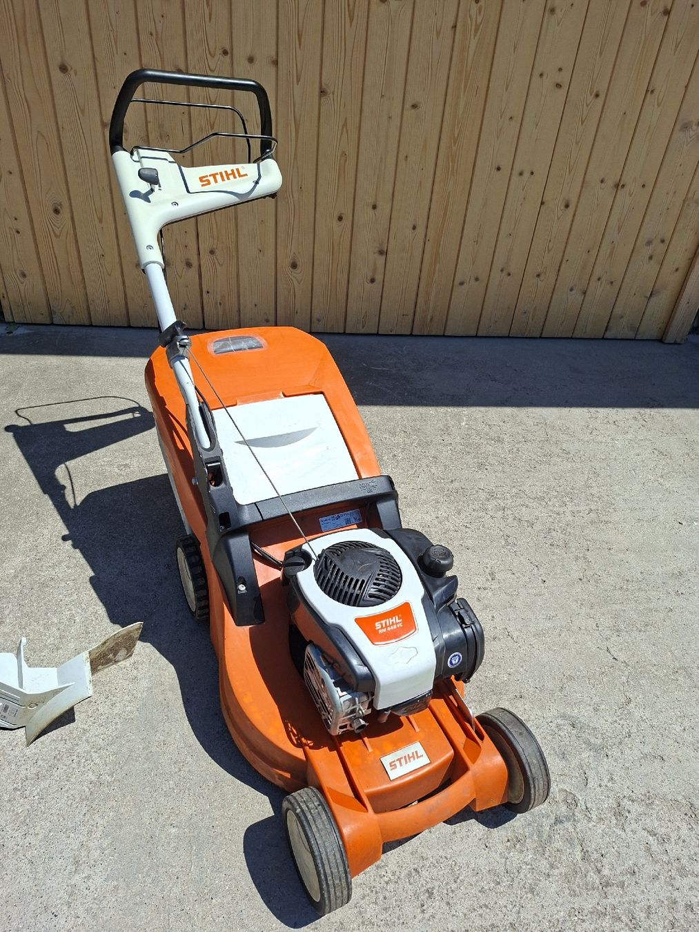 Stihl Rasenmäher: Benzin Rasenmäher STIHL RM 448 VC mit Vario-Antrieb – Gebraucht aus Niederuzwil von Dakitiki 4