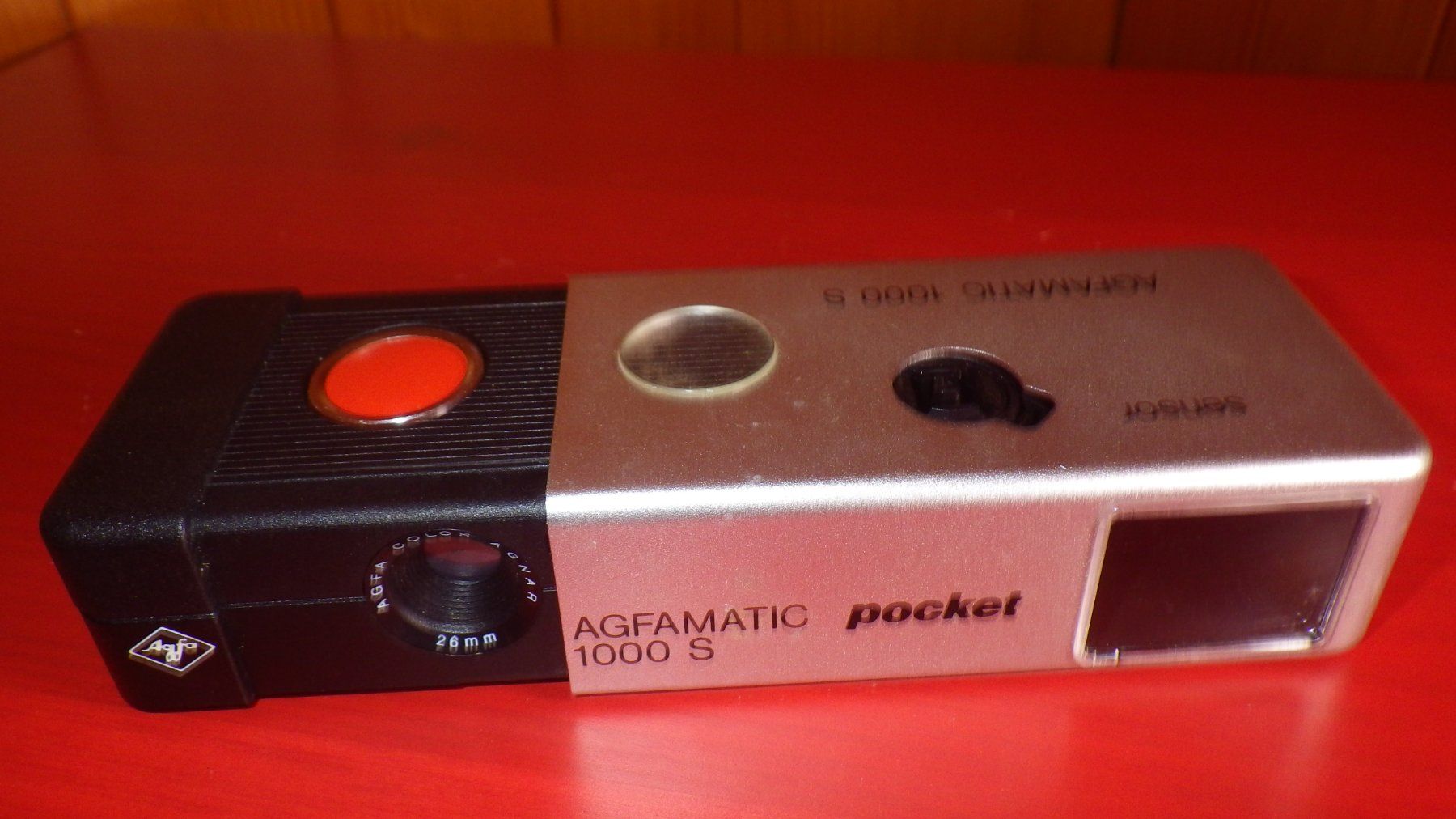Agfa Fotocamera: Agfamatic 1000 S – Usato da Corbeyrier venduto da SkinGraft 1