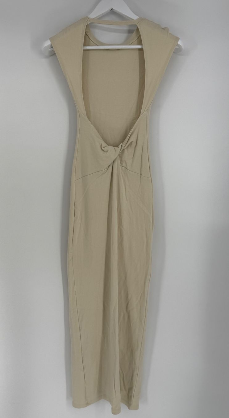 Pull&Bear Vestiti: Maxikleid/ Kleid Gr. S von Pull&bear Rückenfrei – Nuovo (secondo la descrizione) da Auenstein venduto da moin. 1