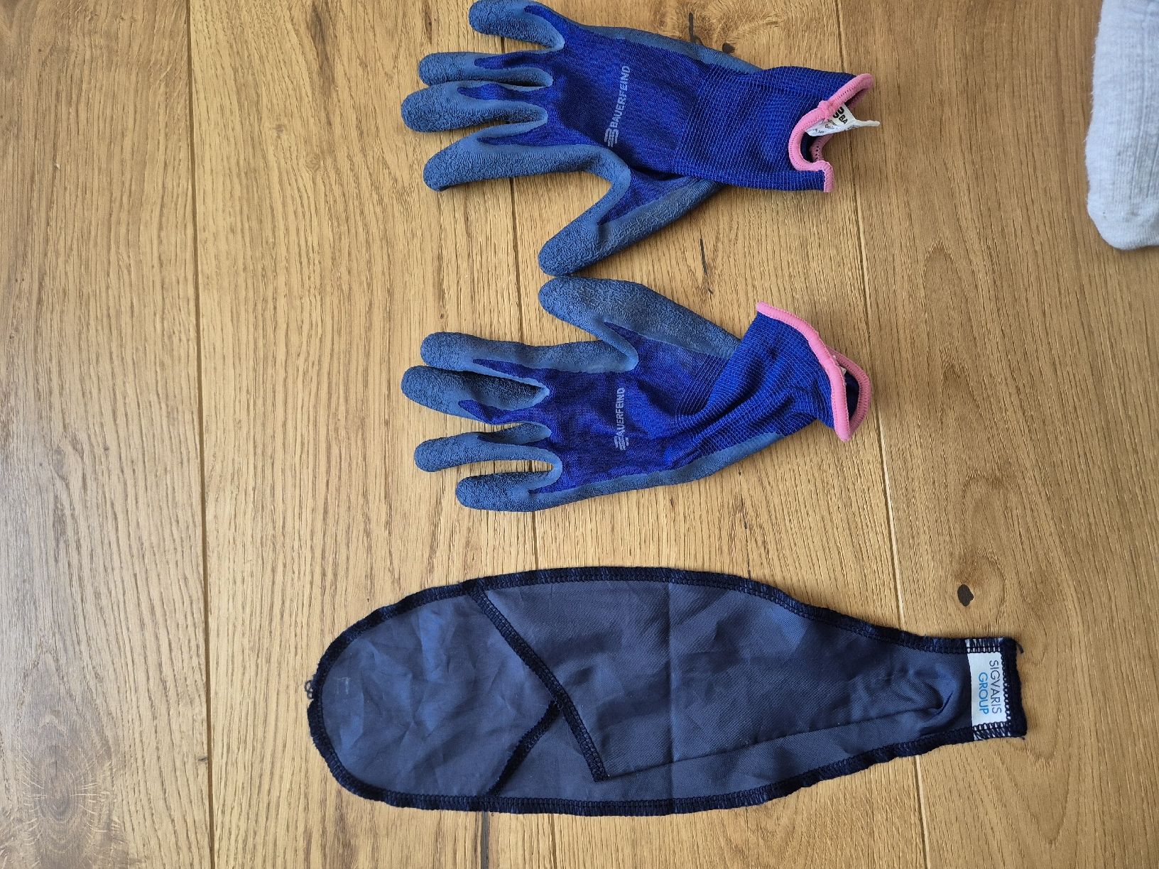 Handschuhe & Handstulpen: Glove and Pad Set Blue Size S Bauerfeind – Neu (gemäss Beschreibung) aus Winterthur von Gizmo01101986 1