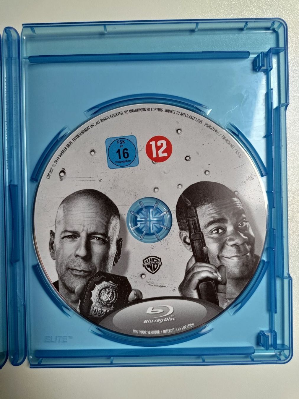 Alle DVDs: Copout - Geladen und entsichert – Gebraucht aus Liestal von Kratzilla 1