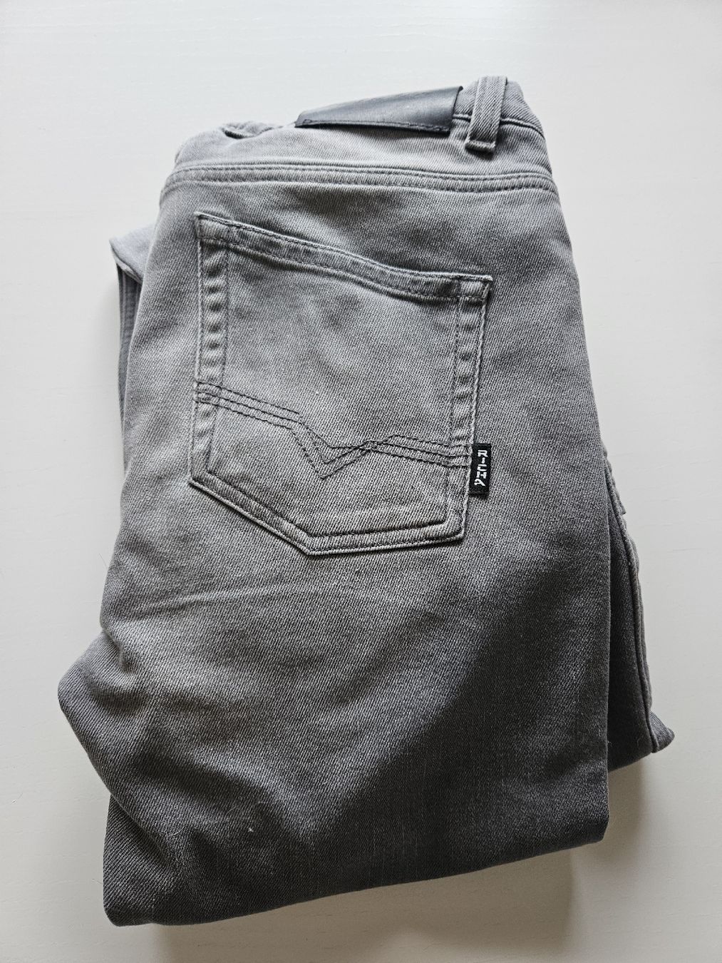 Hosen: Pantalon moto Richa – Gebraucht aus Genève von JojoInfinite