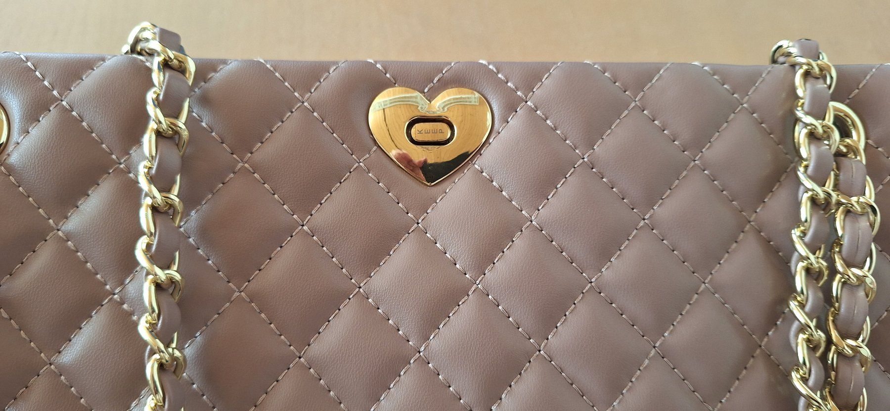 Borse da donna: Umhängetasche Handtasche Schultertasche elegant Keep – Nuovo (secondo la descrizione) da Gurtnellen venduto da Rhino77 1