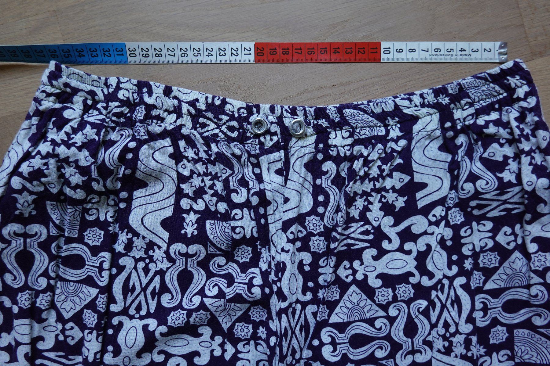 Pantaloni: Batikmuster Hose - Sommerhose - M - dunkelblau-weiss – Usato da Jona venduto da simongarden 5
