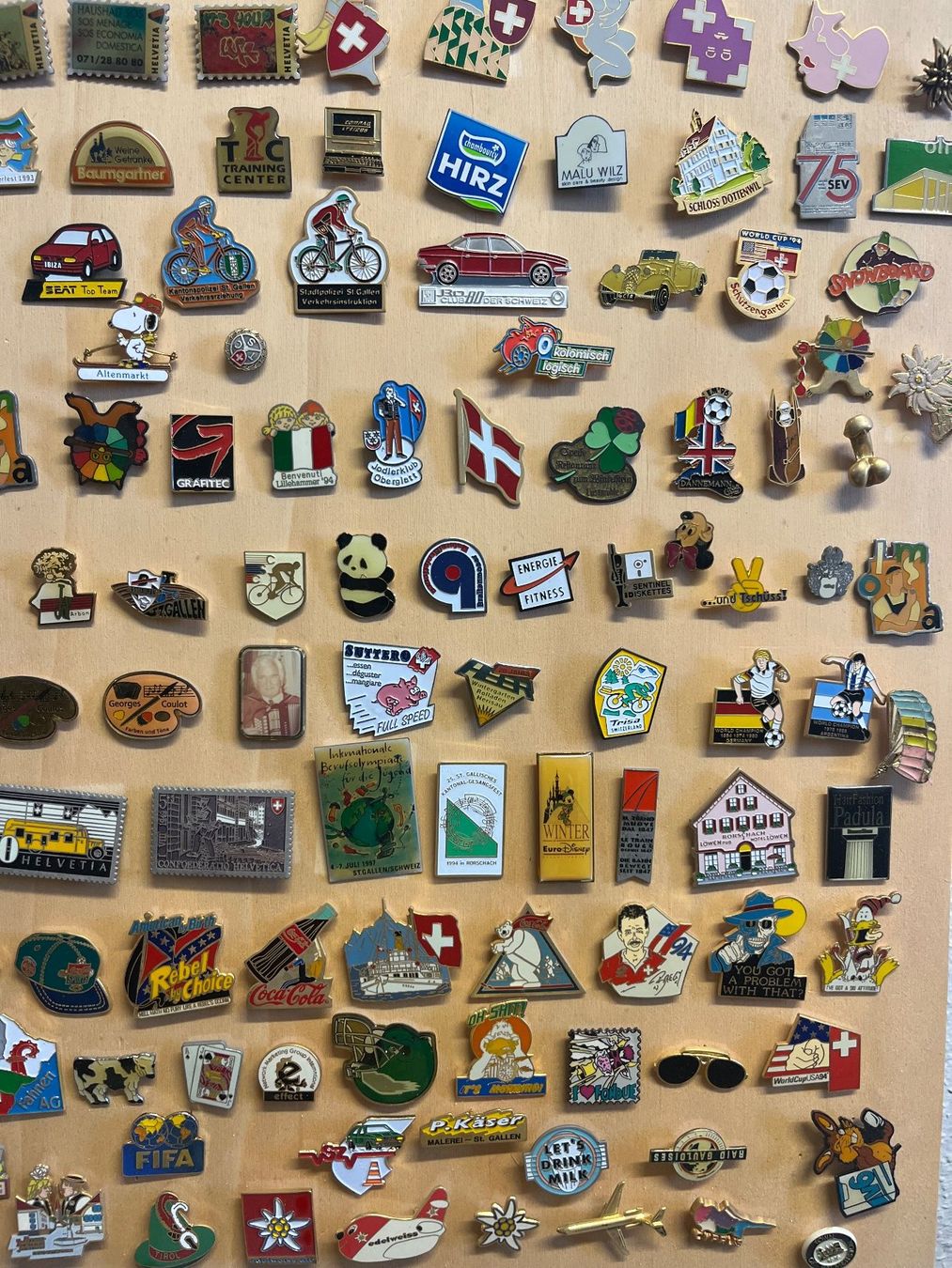Plaquettes & Badges: Pin sammlung – D'occasion à Weisslingen par Eniclote 7