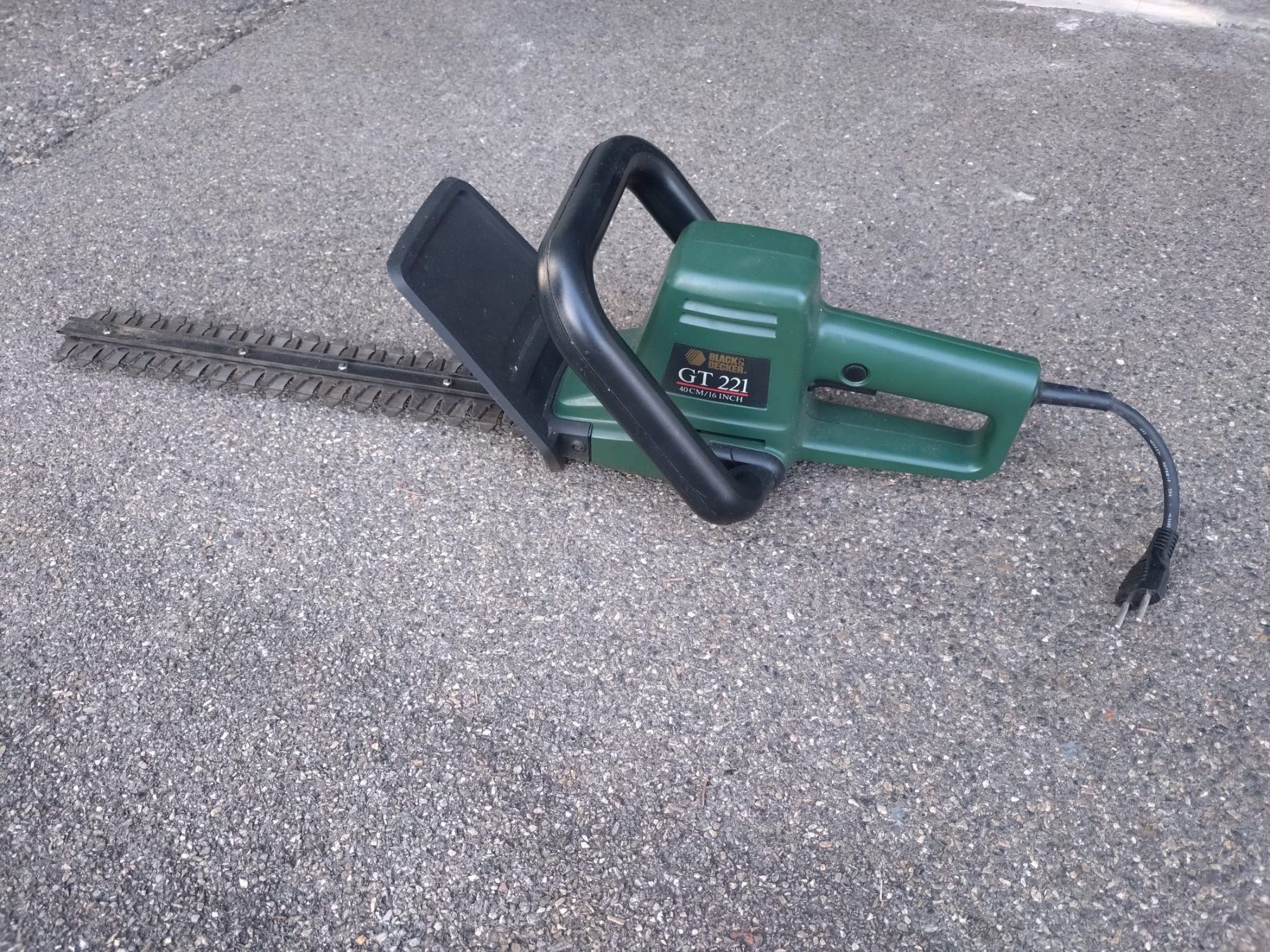 Tutte le macchine: Heckenschere Black & Decker GT 221 – Usato da Wald ZH venduto da darioq21