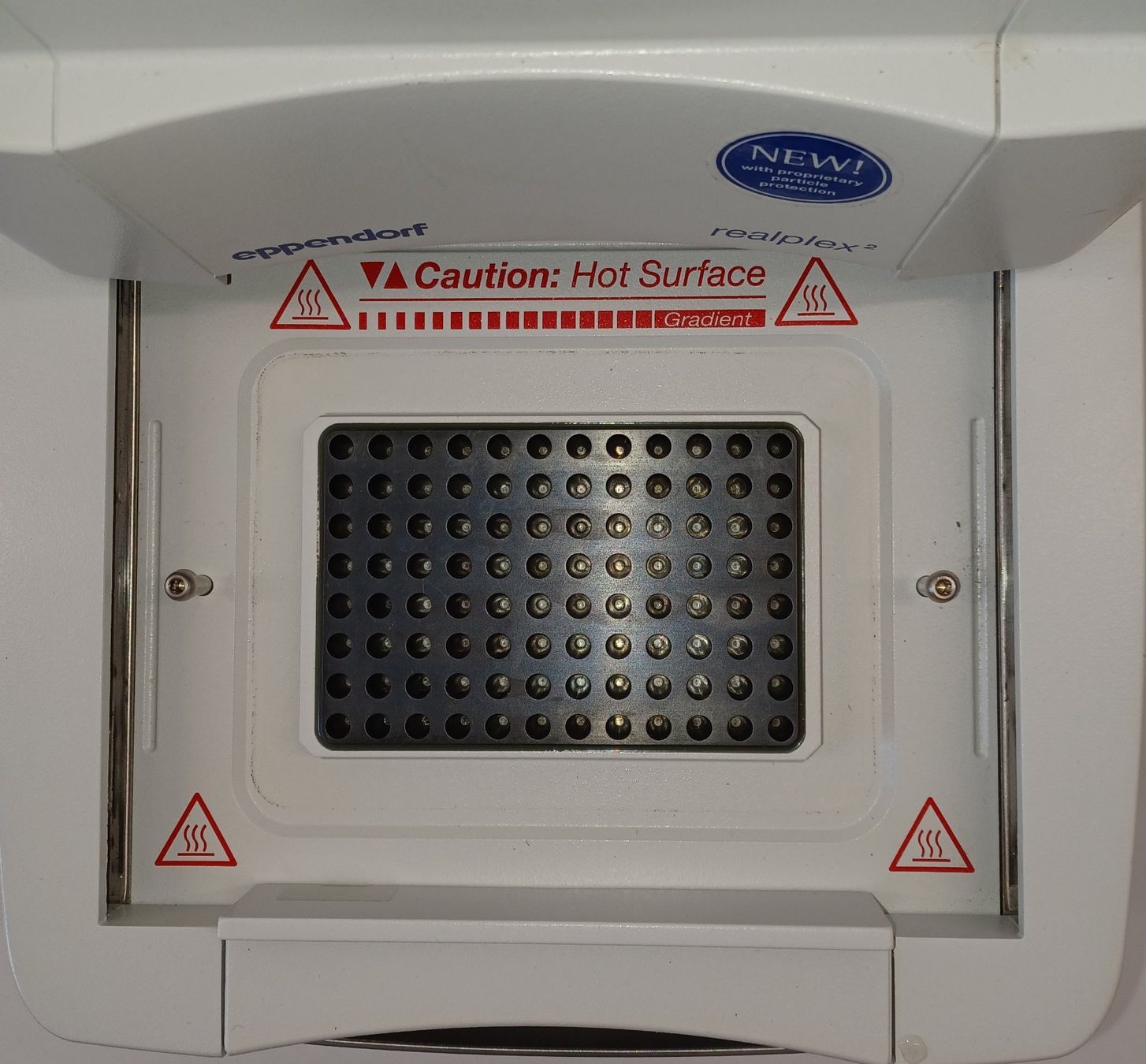 Matériel de laboratoire: Eppendorf Mastercycler realplex 2 – D'occasion à Niederdorf par LeptonAG_Labor 6