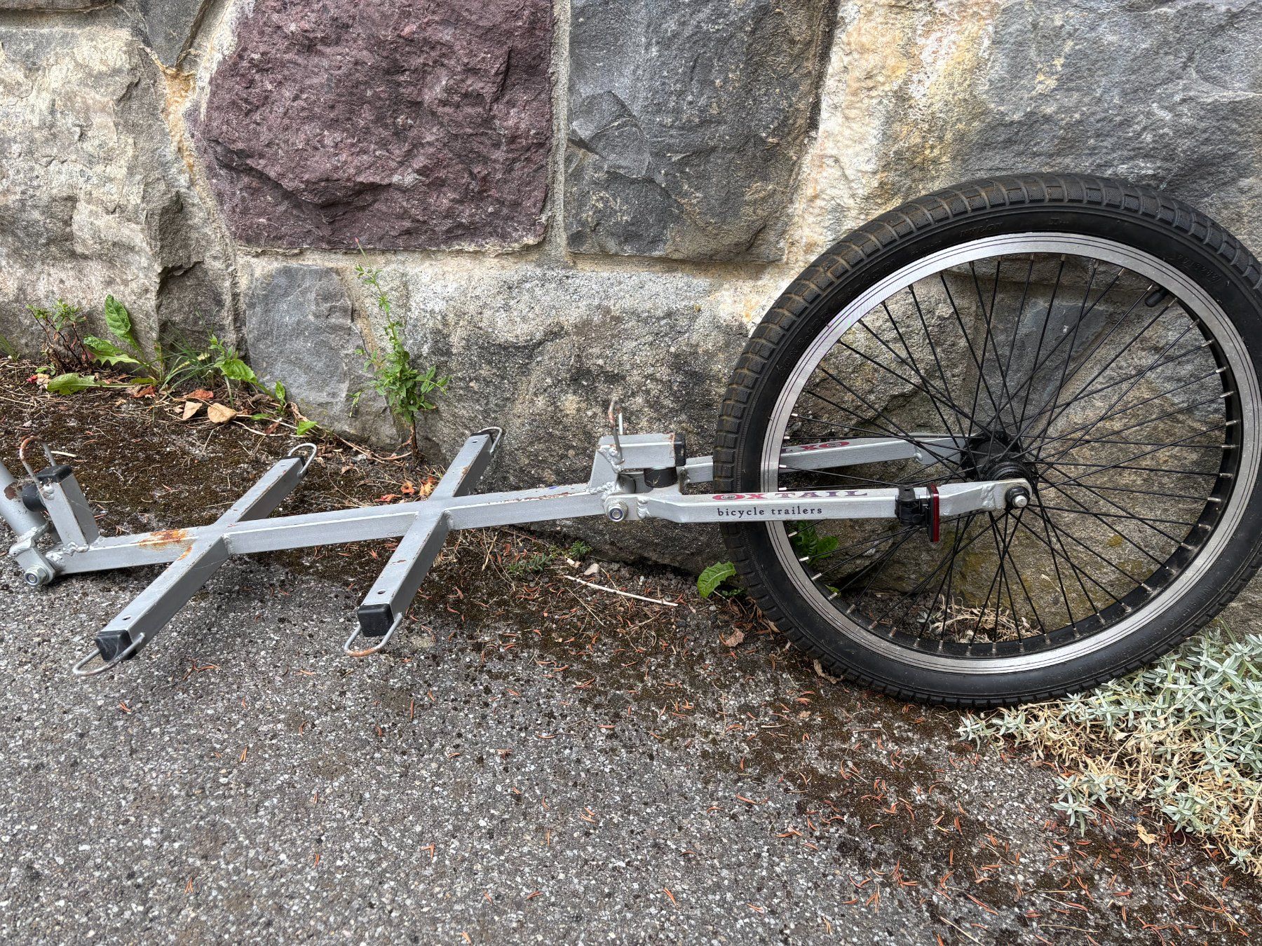 Rimorchi: Remorque pour vélo – Usato da Pâquier-Montbarry venduto da HugalMacdall 2
