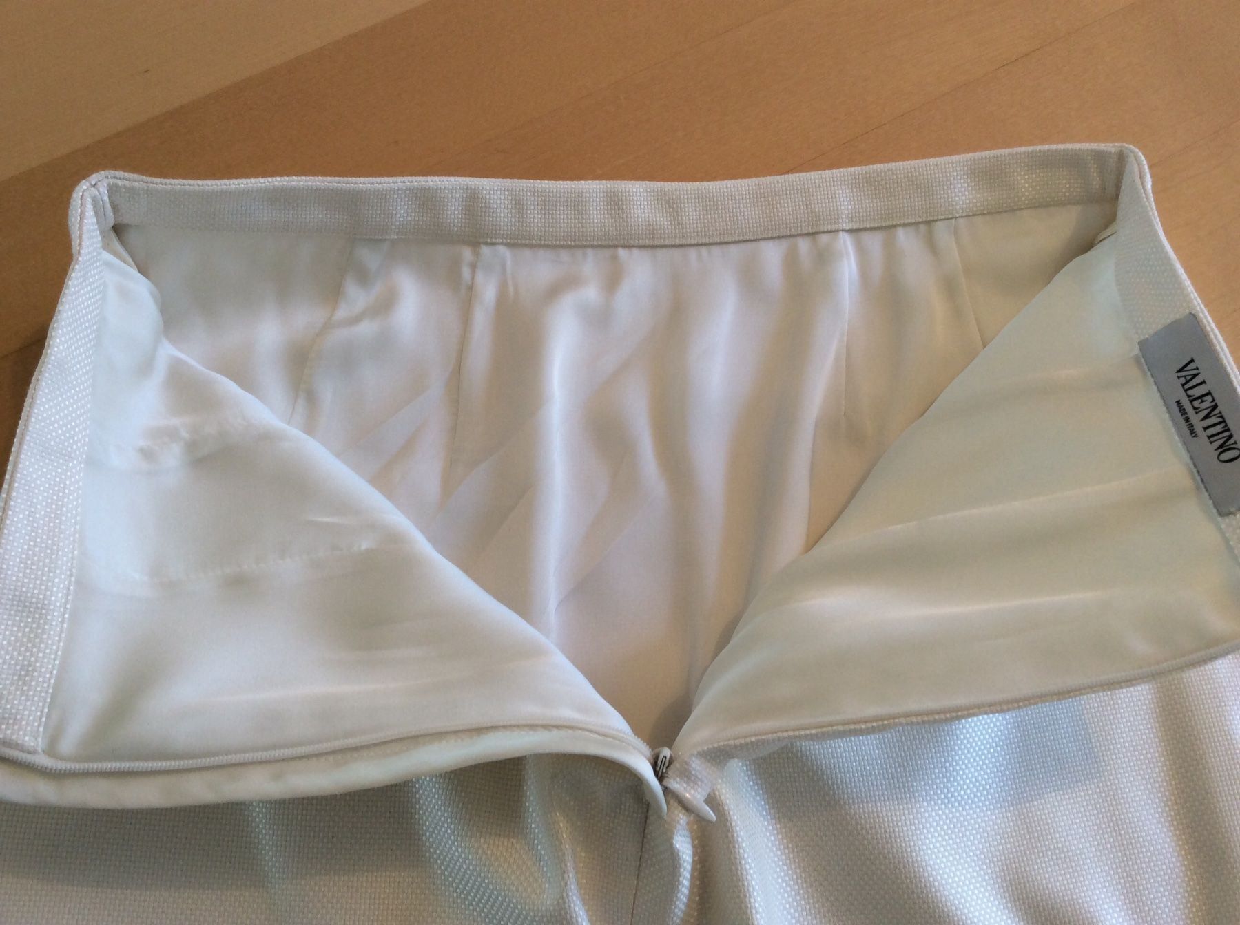 Valentino Röcke: Valentino classic skirt – Gebraucht aus Zürich von LoveFashion76 3