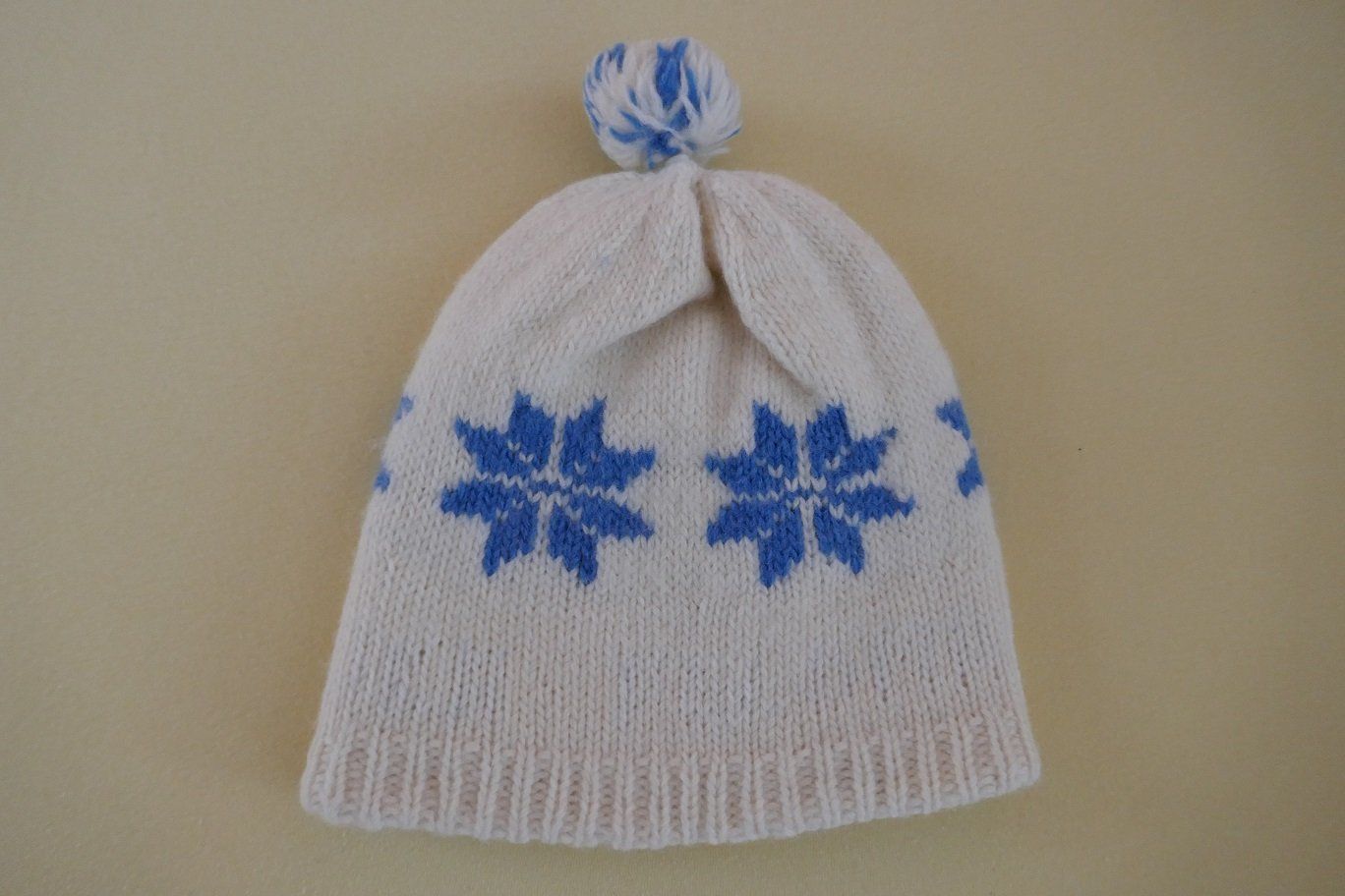 Maglioni & Felpe: Unikat: Selbst gestrickter warmer (Ski-)Pullover mit Mütze – Usato da Horgen venduto da Feli39 5