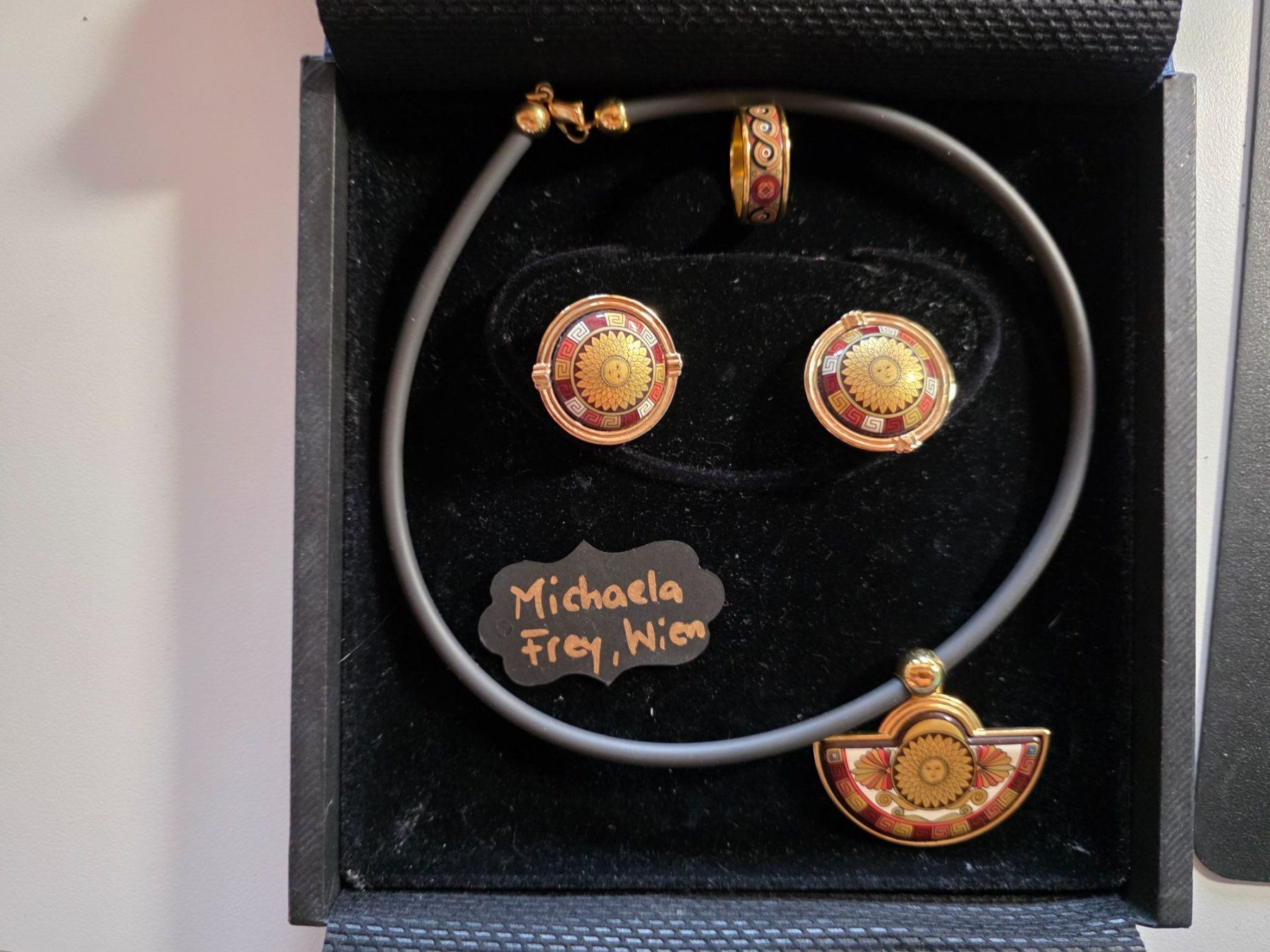 Ciondoli: Schmuck Set Michaela Frey Wien MFT - Frey Wille – Usato da Walterswil BE venduto da Lonitti