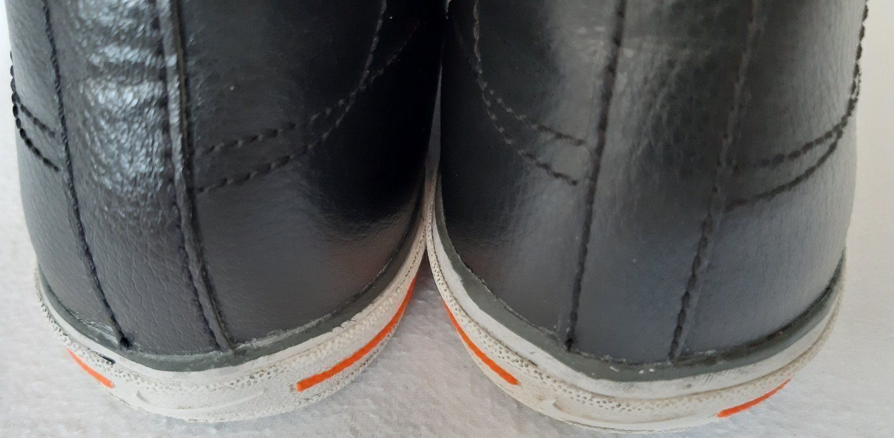 Nike Damenschuhe: NIKE Capri Lace Damen Schwarz Gr.38 – Gebraucht aus Seuzach von VT-Collections2 5