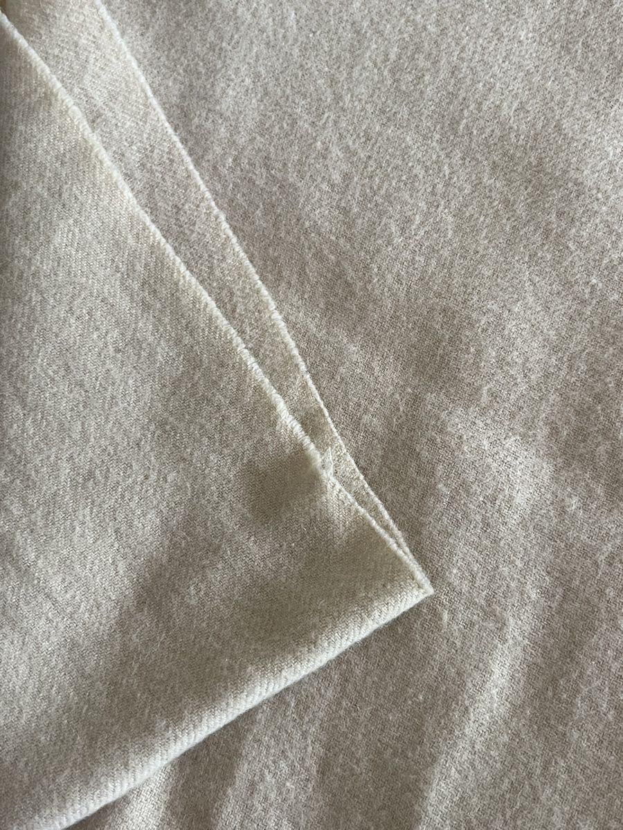 Jil Sander Foulard & Sciarpe: Jil Sander+ Scarf - Ivory Wool  170x70cm – Usato da Zürich venduto da ralph__ 3