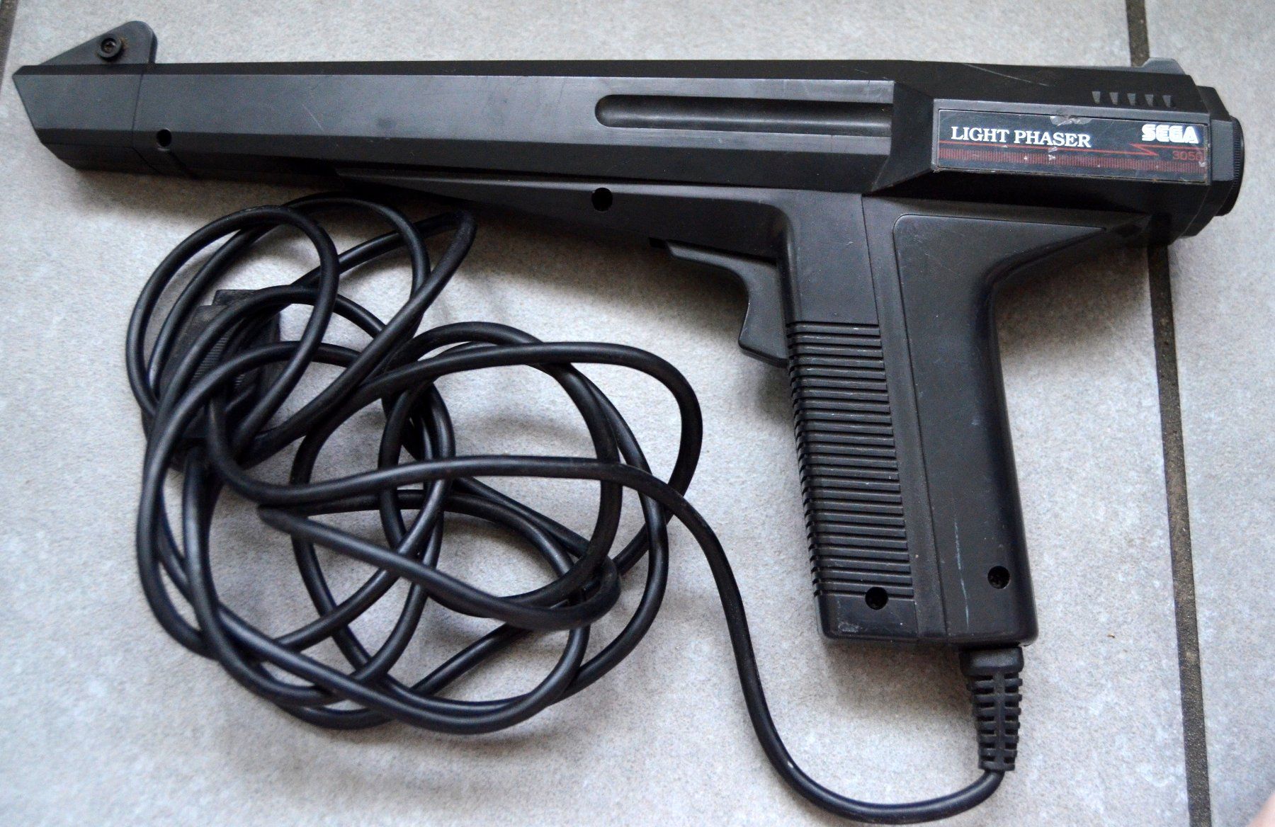 Sega Giochi: Sega Light Phaser model 3050 Pistole / pistolet – Usato da Collonges venduto da arashee 1