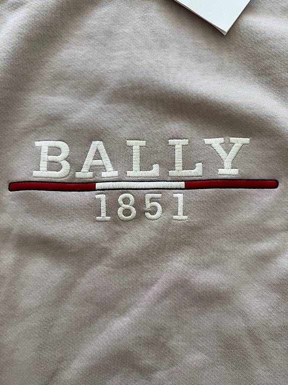 Bally Pullover & Sweatshirts: Maglione Bally – Gebraucht aus Viganello von Paulinegis 2