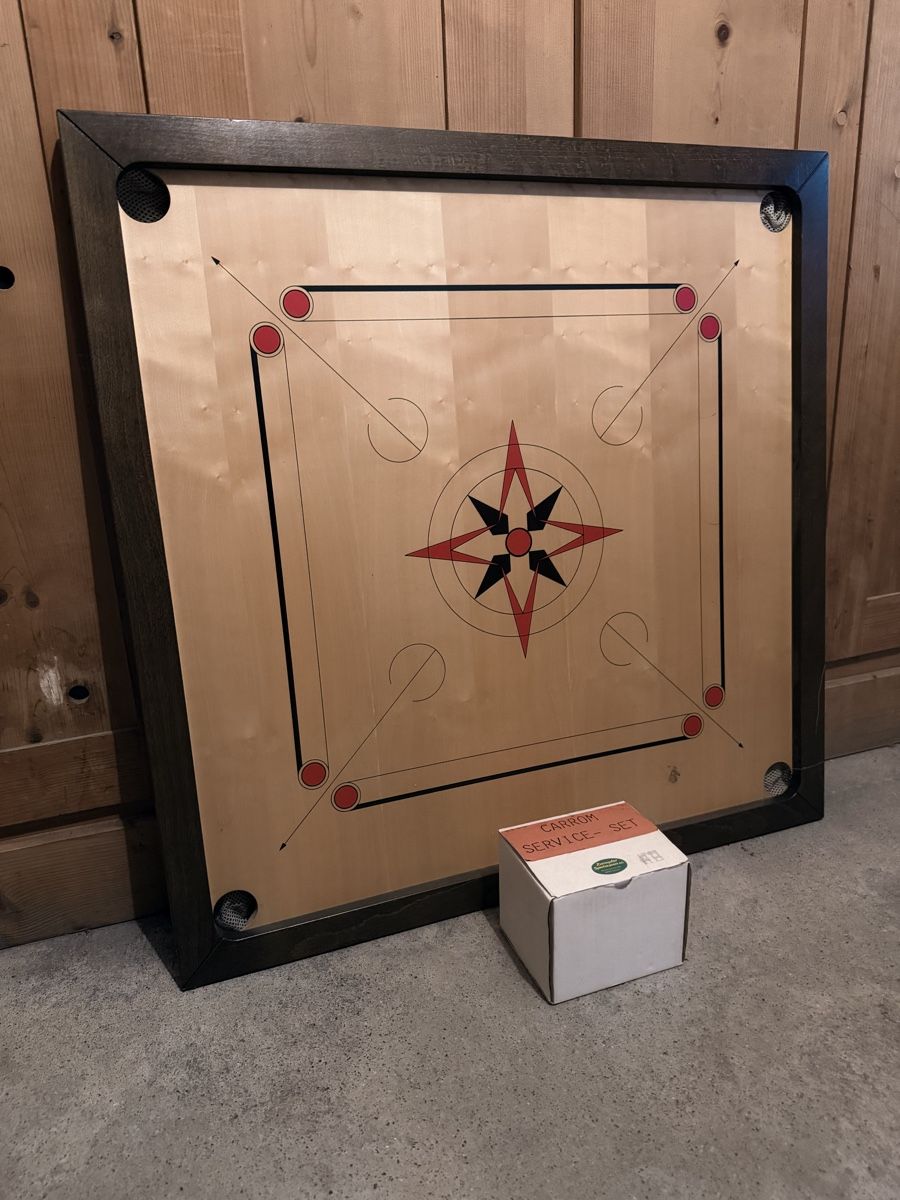 Spiele: Carrom Set inkl. Steine und Pulver – Gebraucht aus Dottikon von Marz5