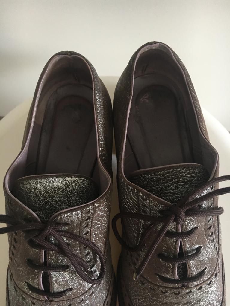Maliparmi Damenschuhe: Maliparmi Schuhe, Gr 37 1/2, Leder, Silber/grau – Gebraucht aus Dornach von Snow54 4