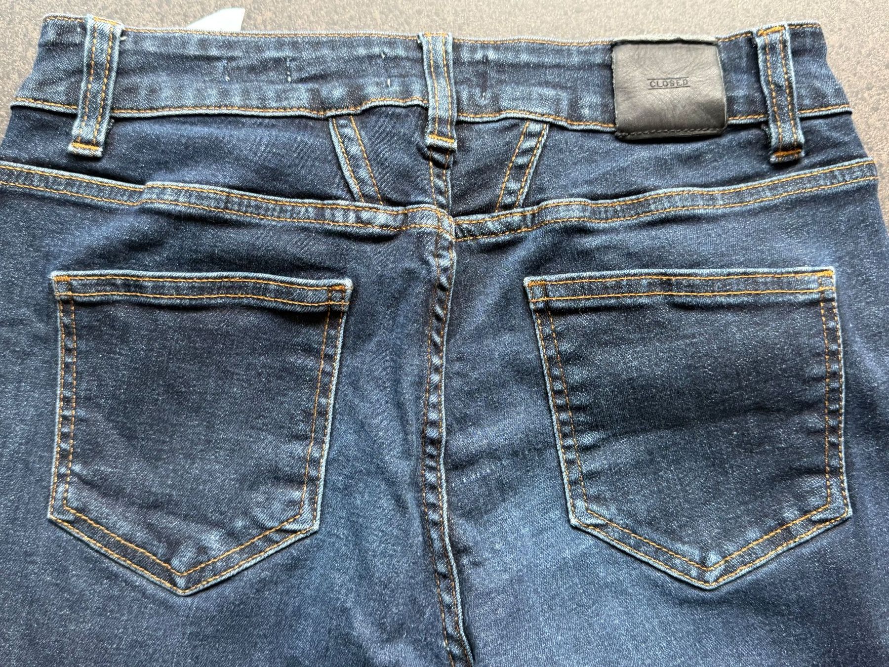 Closed Jeans: Closed Baker C91833 | 1821 Grösse 26 – Usato da Zürich venduto da bgg 1
