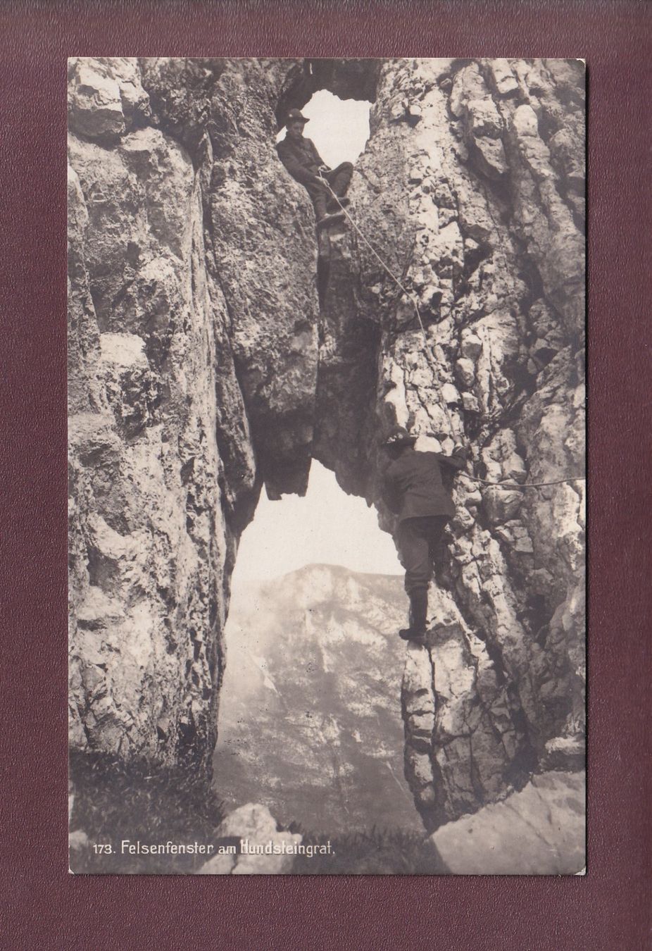 Cartoline postali: Felsenfenster am HUNDSTEINGRAT - Mann - 1916 – Usato da Pully venduto da nicecards