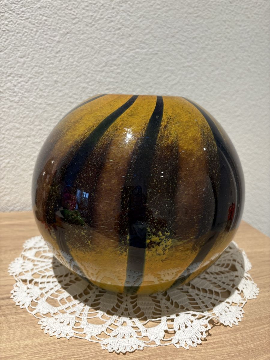 Vase & Récipients: Kugelvase – D'occasion à Schönenberg ZH par Roxana8820