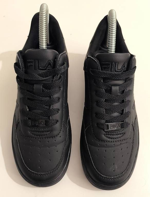Scarpe da donna: FILA Sneaker  Leder, schwarz, Gr. 38 – Usato da Pully venduto da shulgin788