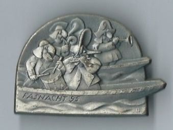 Basler Plaketten & Abzeichen: Fasnachtsplakette Basel, "Blaggedde" 1995 (Silber) – Gebraucht aus Zürich von t24_de