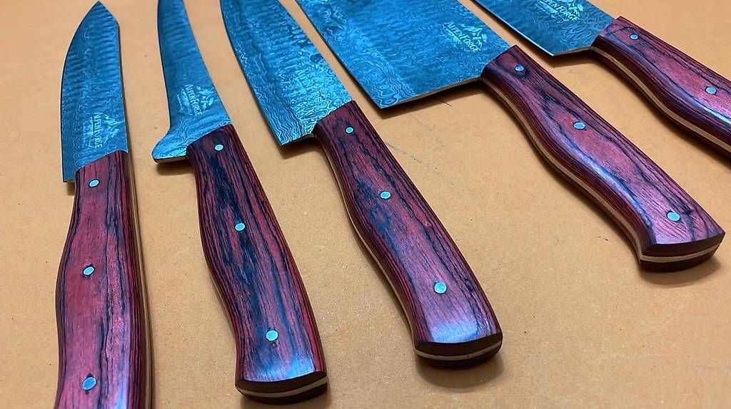 Coltelli da cucina: AlpenForge (Red) Premium Chef's Knife Sets – Nuovo e nell'imballaggio originale da Genève venduto da AlpenForge 2
