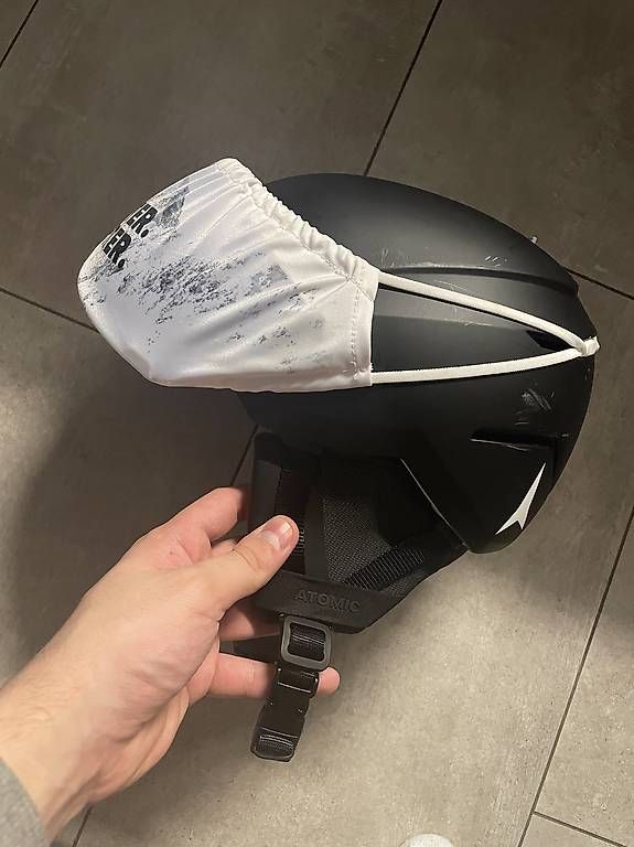 Caschi: Casque de ski Atomic taille M 55-59cm – Usato da Ste-Croix venduto da Loic_danzii 1