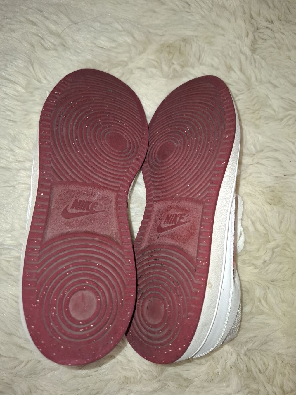 Nike Herrenschuhe: Nike Ebernon Mid blanc/bordeaux 2002 Taille 41 – Gebraucht aus Le Locle von QUALI-PRIX 3