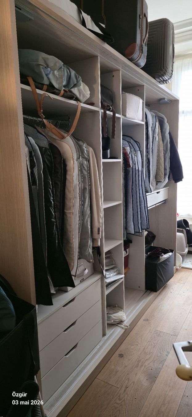 Pfister Guardaroba: Armoire, penderie complète, comme neuve! – Usato da Montreux venduto da acr_95wz 3