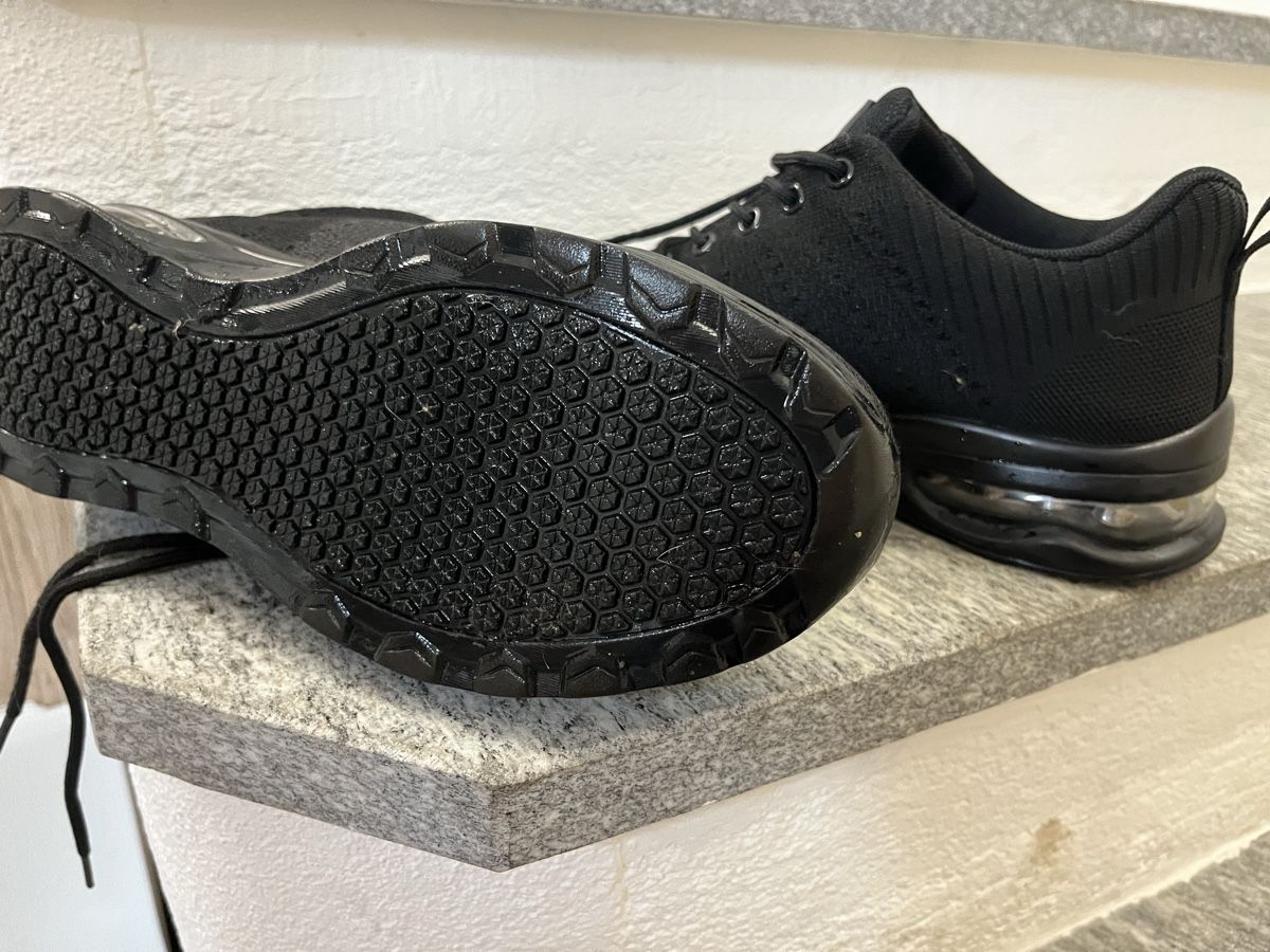 Scarpe da uomo: Scarpe antinfortunistiche tg 43 – Usato da Osogna venduto da dan_8vzm 1