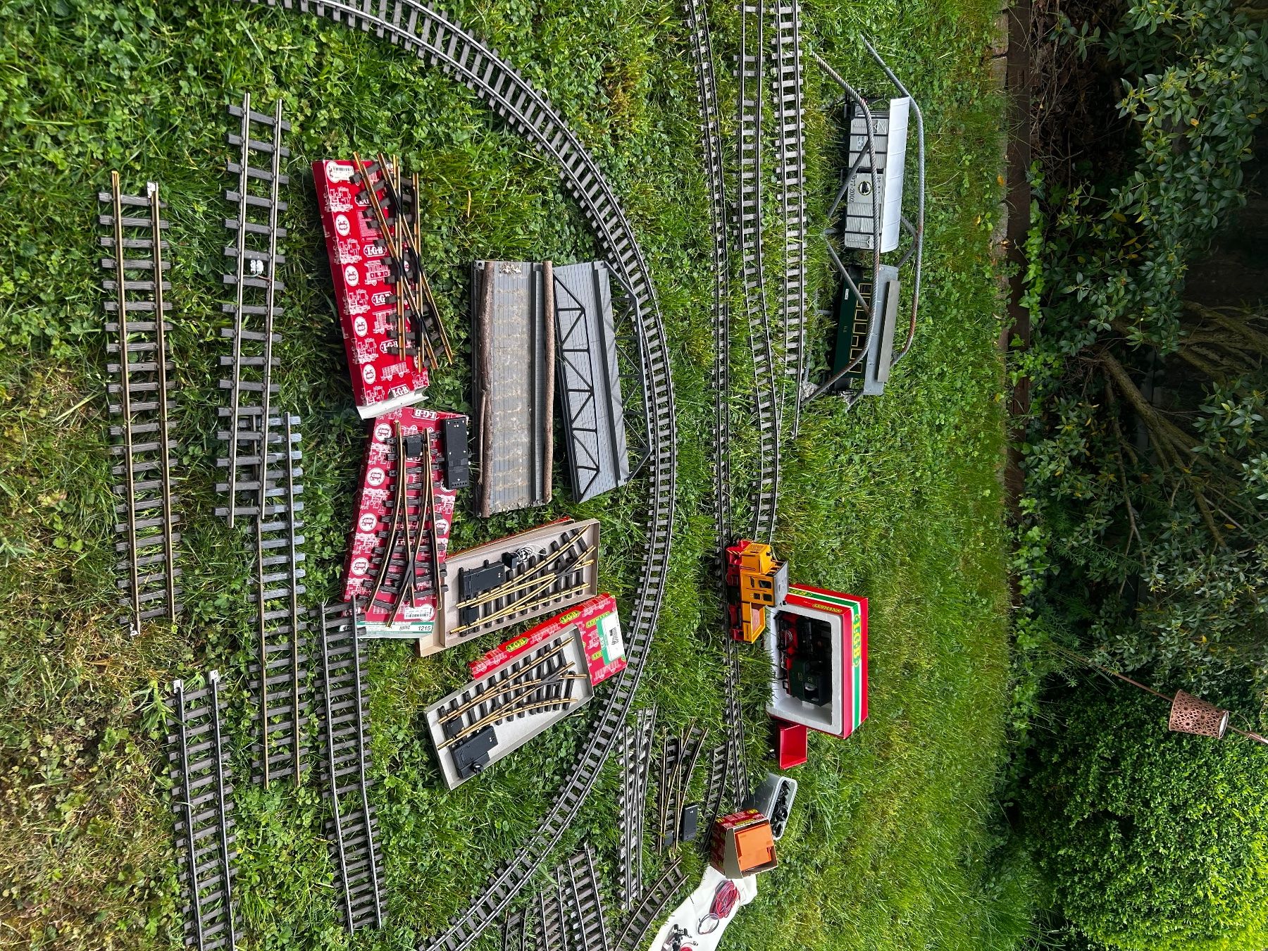 LGB Modellini di ferrovie: LGB Bahn Konvolut – Usato da Büren SO venduto da STEN02