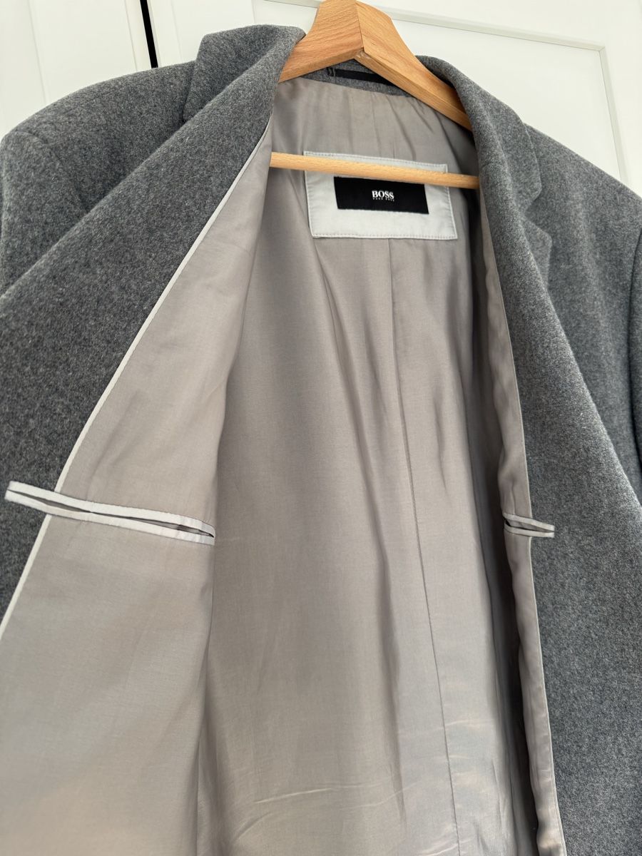 Hugo Boss Cappotti: Klassischer Hugo Boss Herrenmantel – Nuovo (secondo la descrizione) da Bern venduto da JulsBen 4
