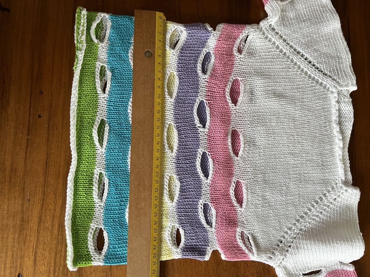 Maglioni & Felpe: Mädchenpullover in Baumwollgarn von Hand gestrickt. – Nuovo (secondo la descrizione) da Hochdorf venduto da la_nationale 3