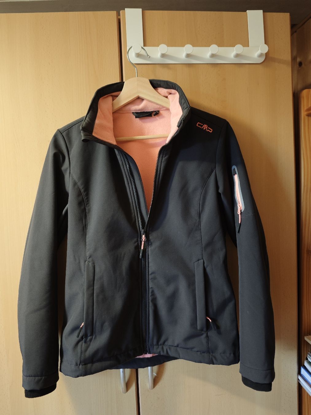 CMP Giacche & Cappotti: Cmp Kinderjacke in der Grösse 140 – Usato da St. Margrethen SG venduto da bienlii